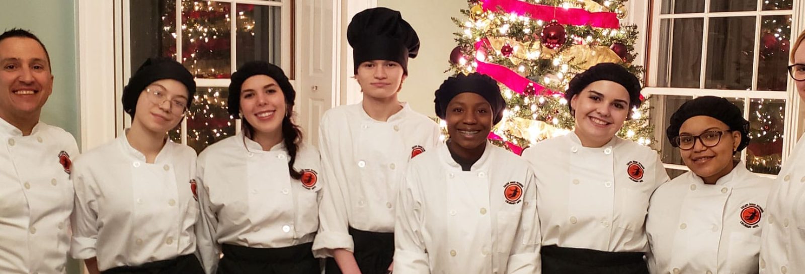 SHS Culinary Arts students in Christmas House Tour