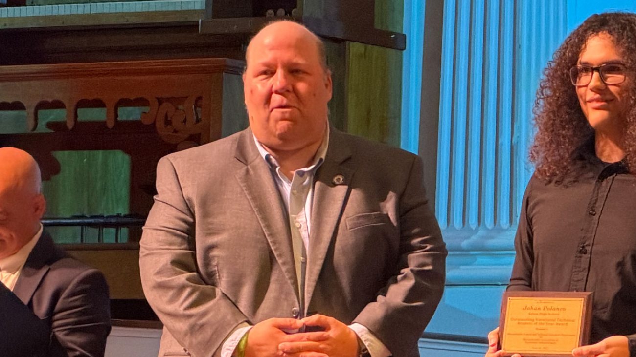 Johan Polanco MAVA Outstanding Vocational Technical Student Award